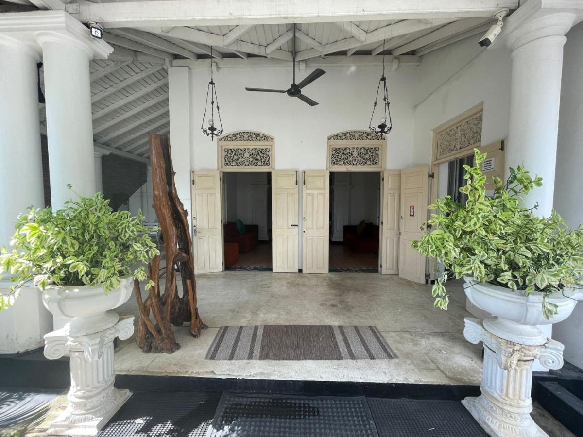 Beverly Villa Dehiwala-Mount Lavinia Exteriér fotografie