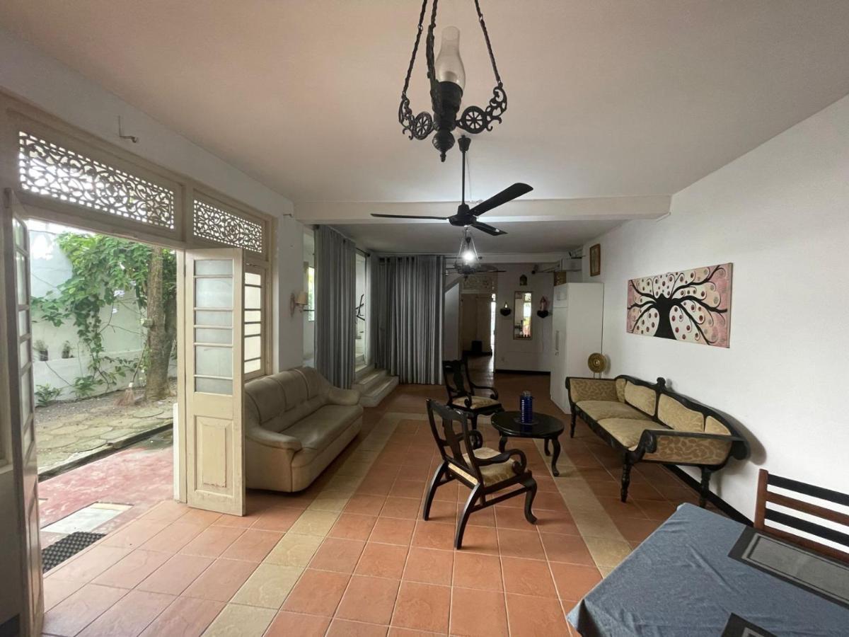 Beverly Villa Dehiwala-Mount Lavinia Exteriér fotografie